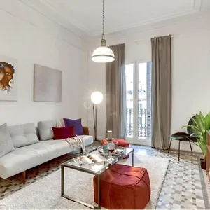 https://sweet-inn-apartments-carrer-arago.catalonia-hotels.com
